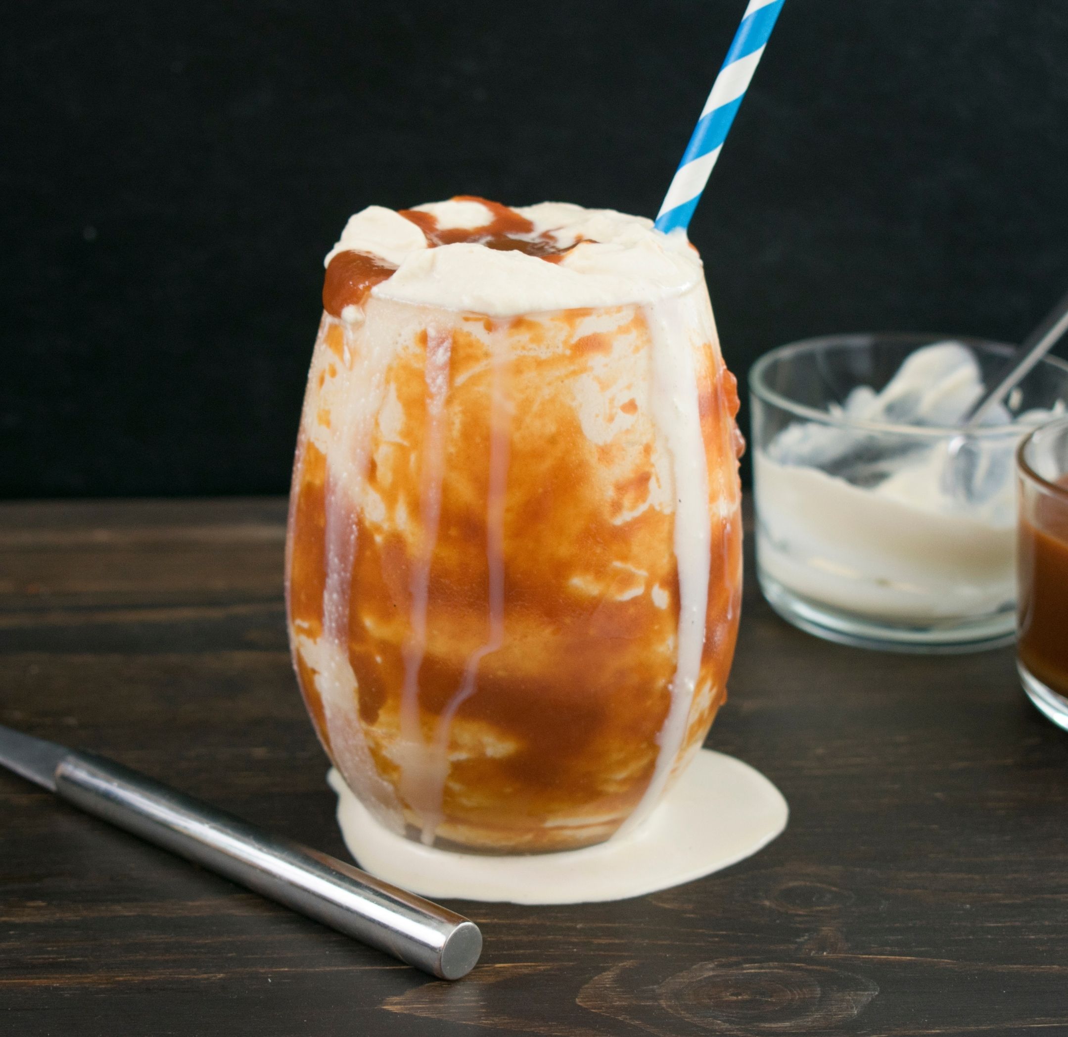 KARAMEL MILKSHAE Fotoğrafı